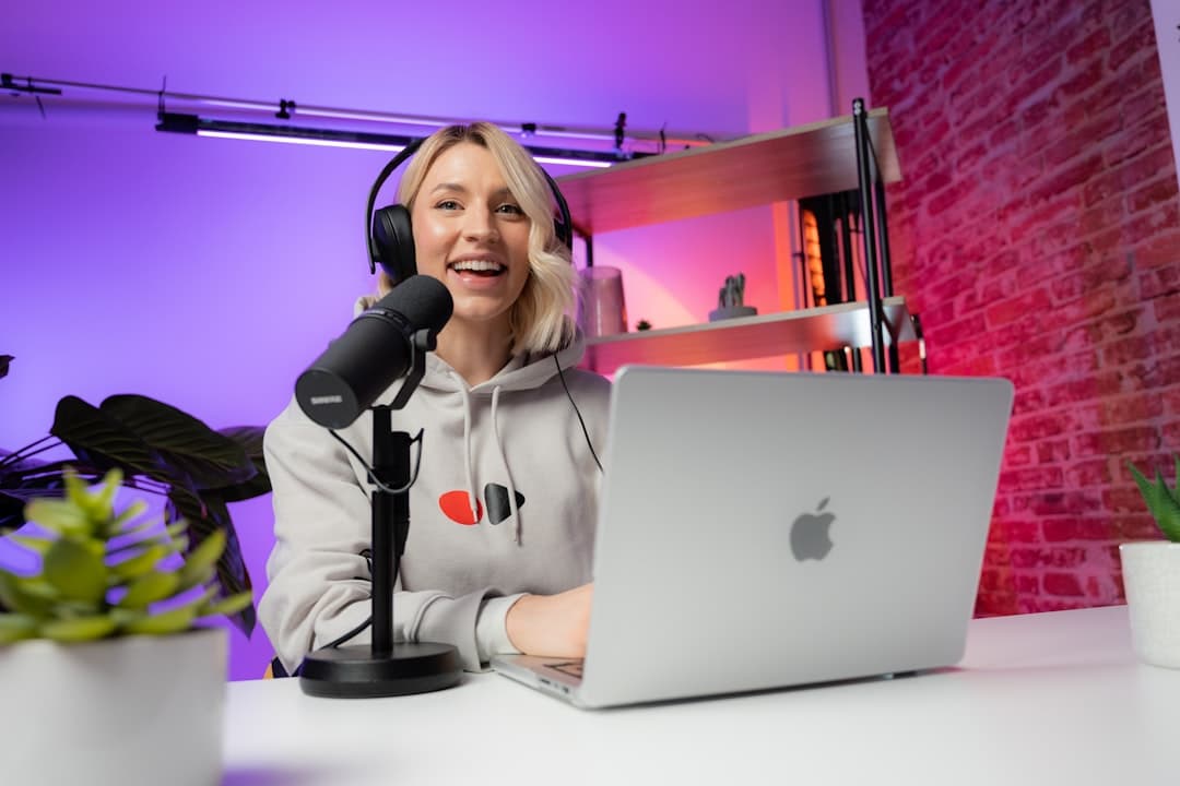 How to Pitch Your Podcast to Sponsors Successfully