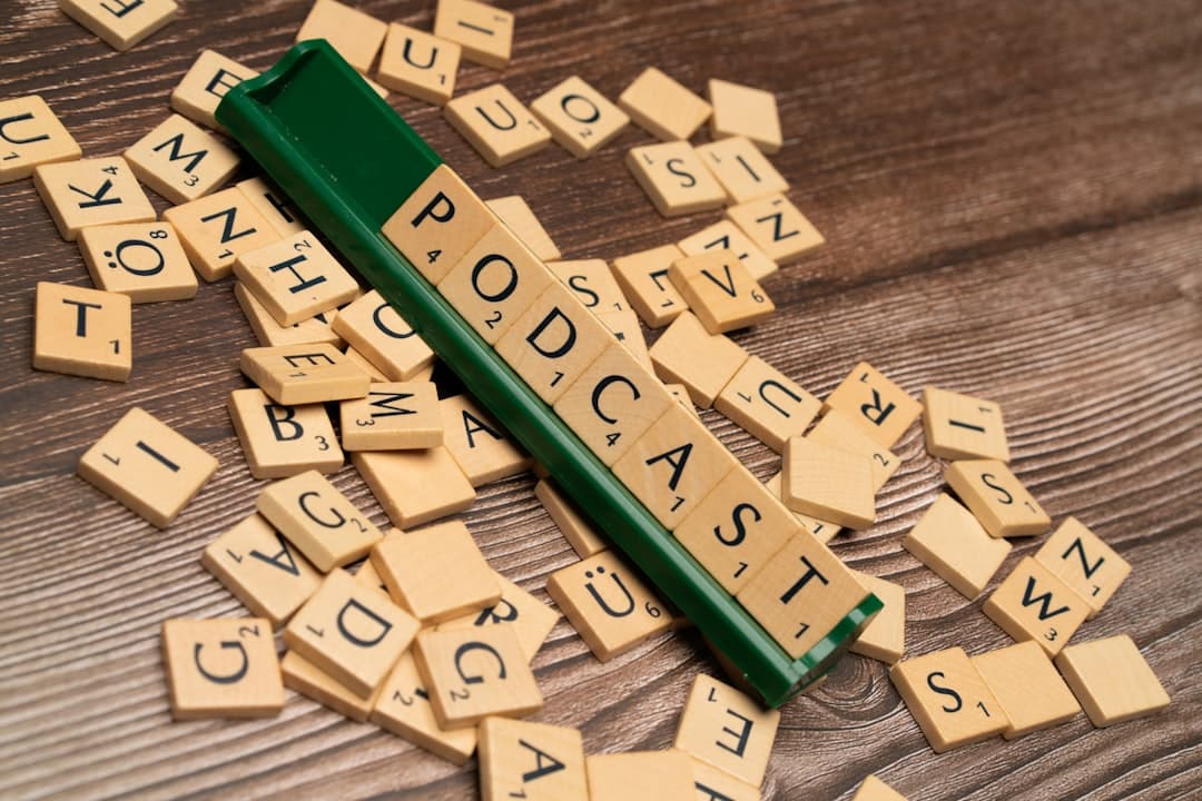 Podcast Show Notes That Boost Downloads and SEO Rankings