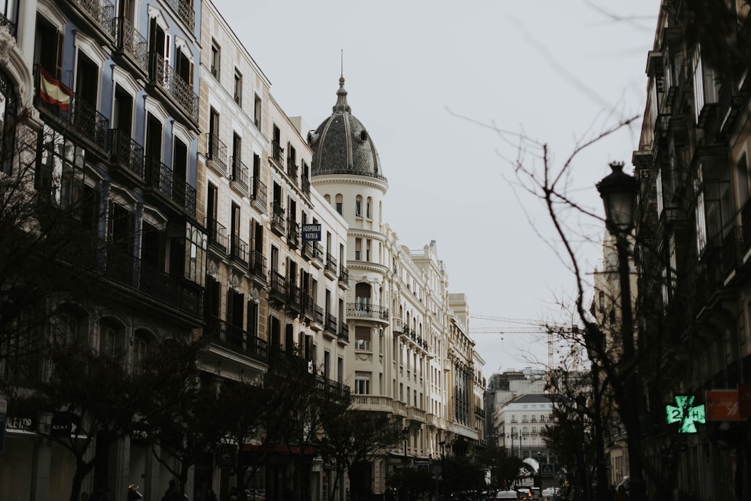 Bilingual Voiceover: How to Reach a Wider Audience