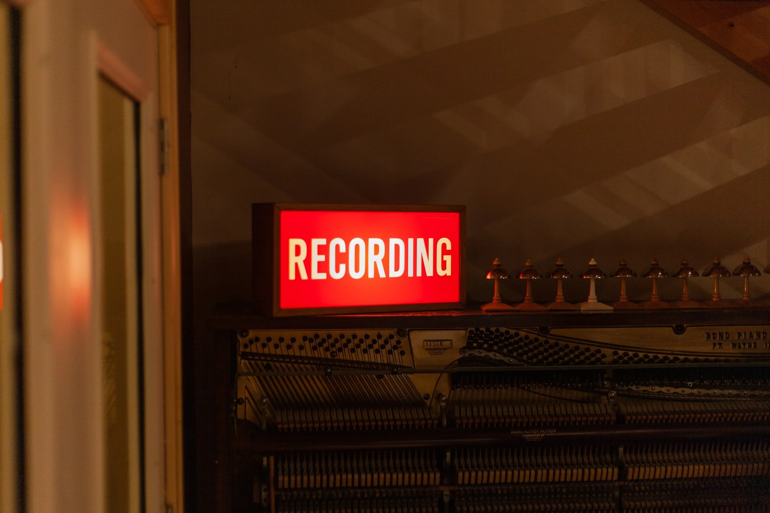 10 Things Every Pro Voice Actor Should Have in Their Home Studio